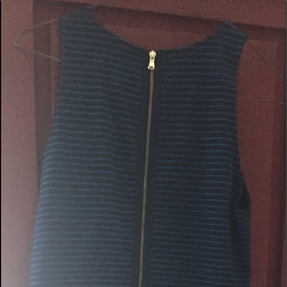 Blue/green shift dress. - Picture 5 of 6